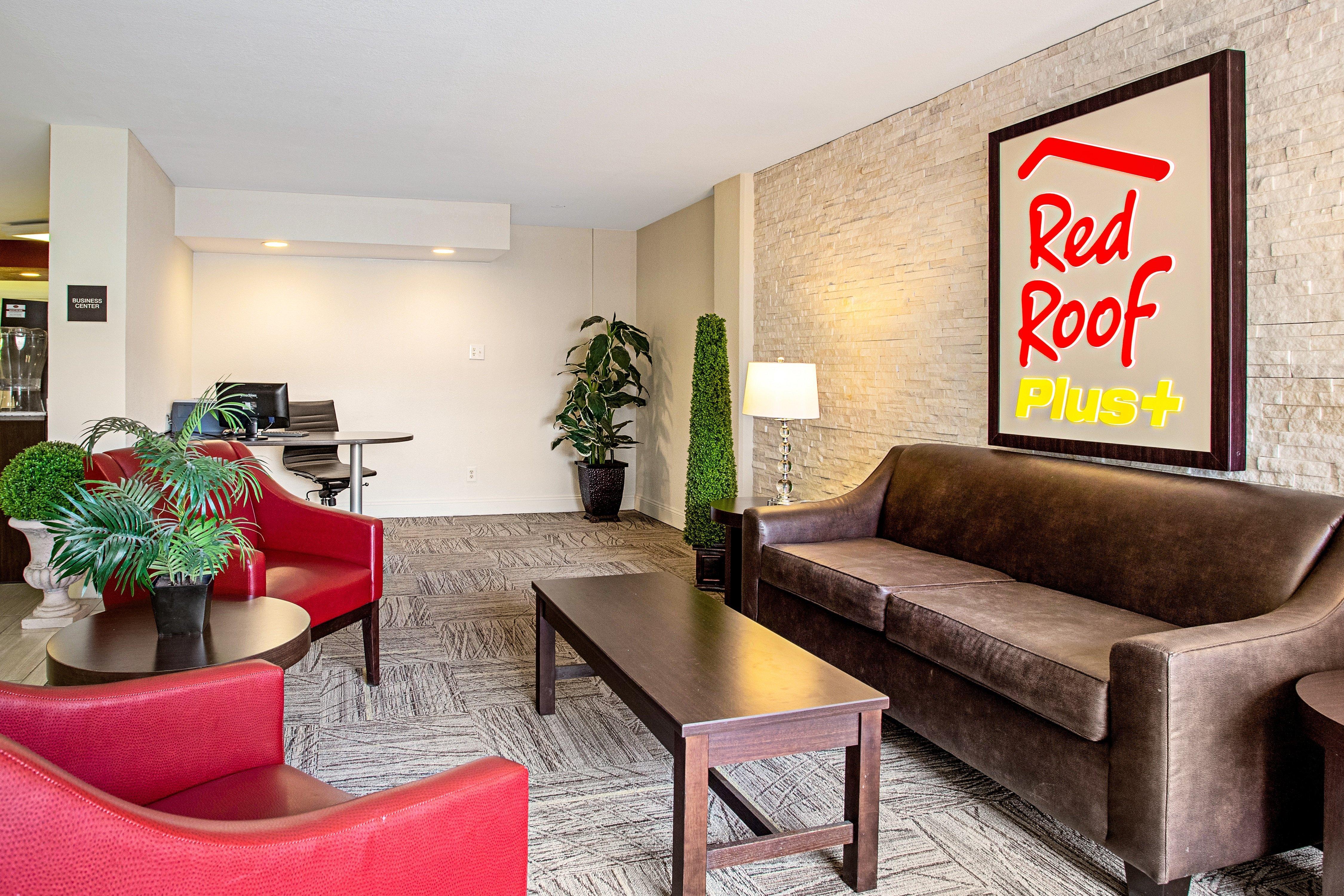 Red Roof Inn Plus+ Wichita East Exterior photo