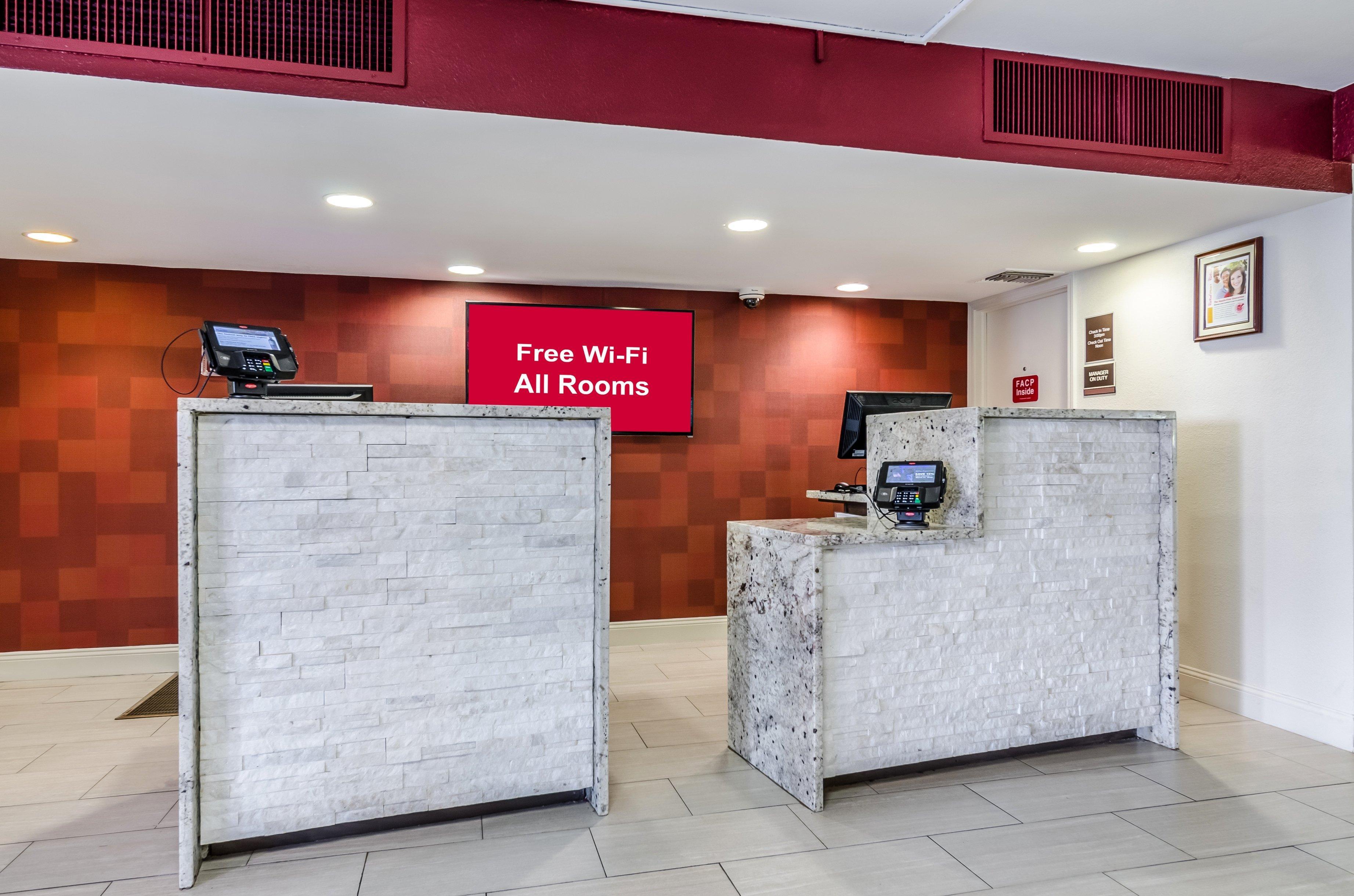 Red Roof Inn Plus+ Wichita East Exterior photo