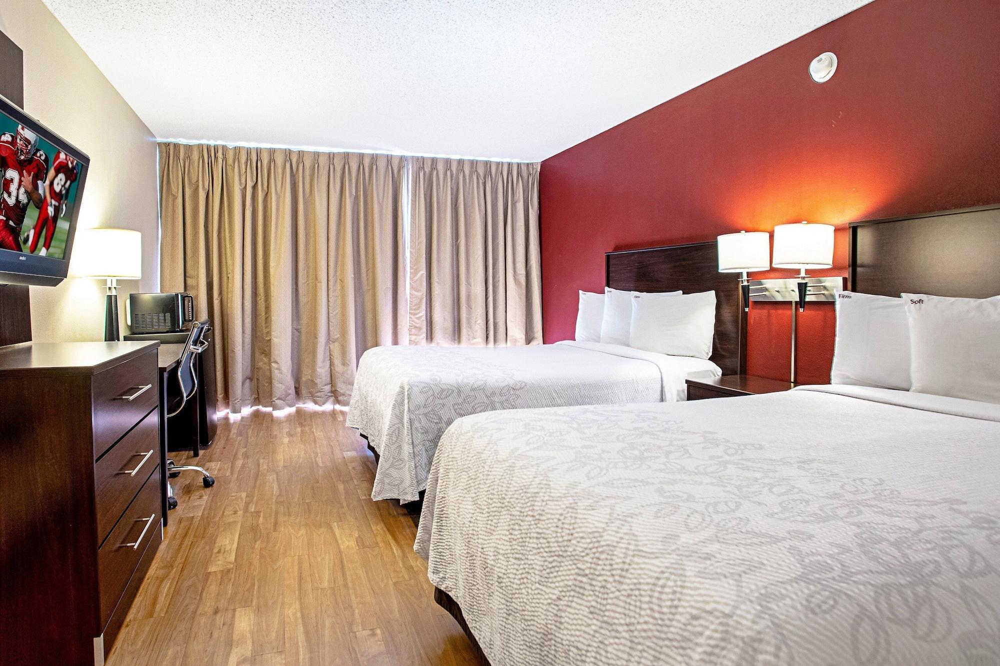 Red Roof Inn Plus+ Wichita East Exterior photo