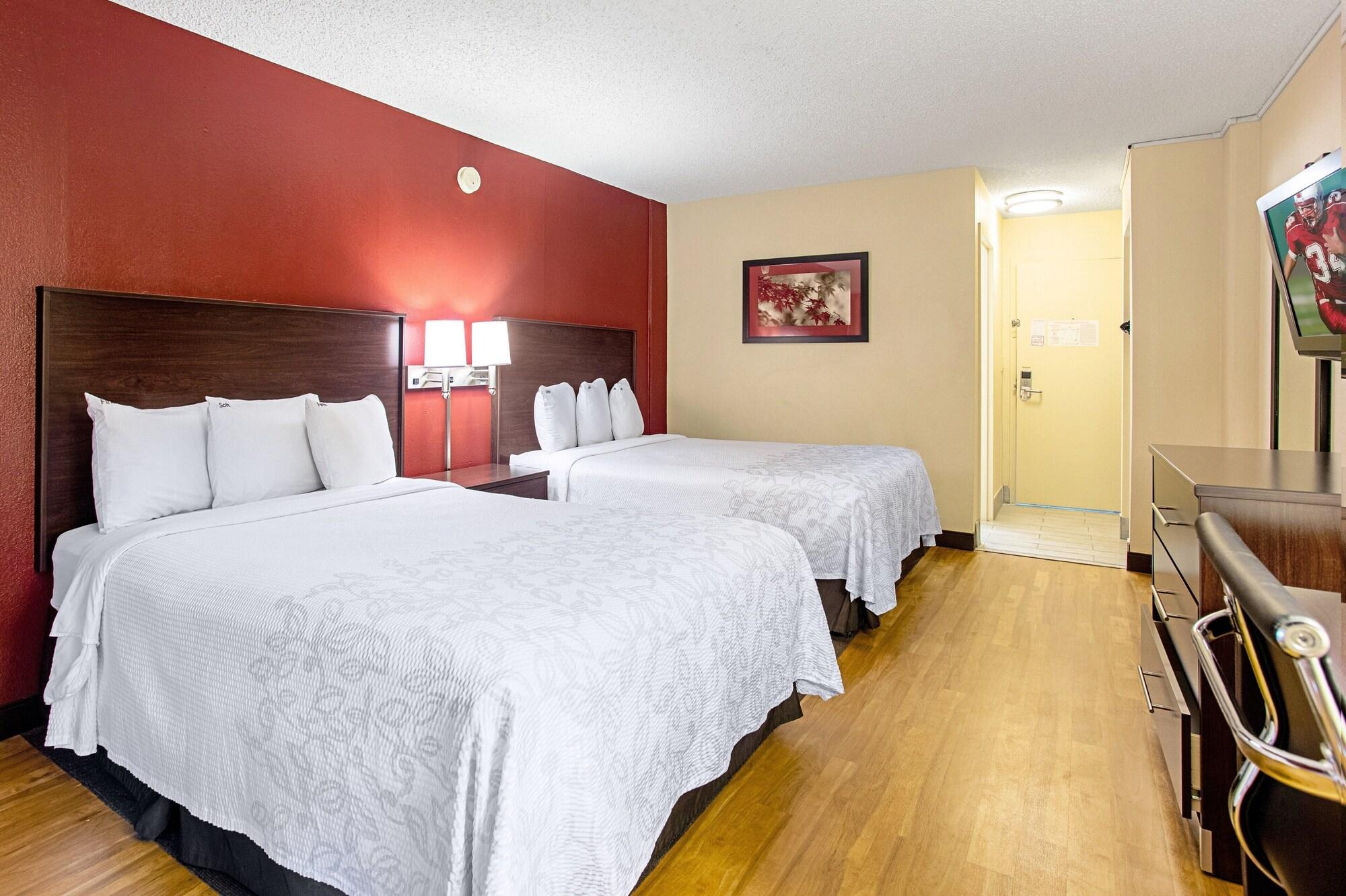 Red Roof Inn Plus+ Wichita East Exterior photo