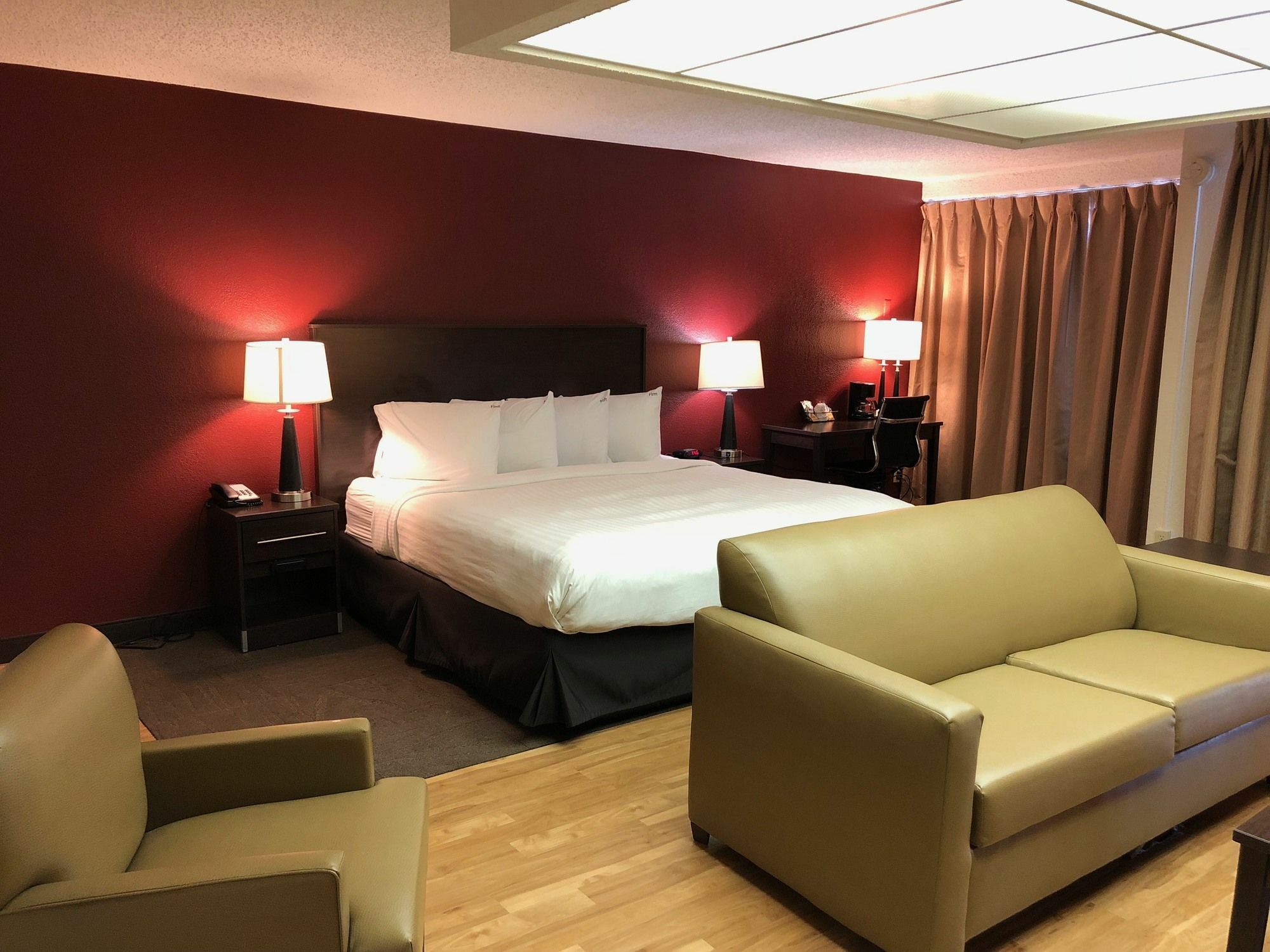Red Roof Inn Plus+ Wichita East Exterior photo